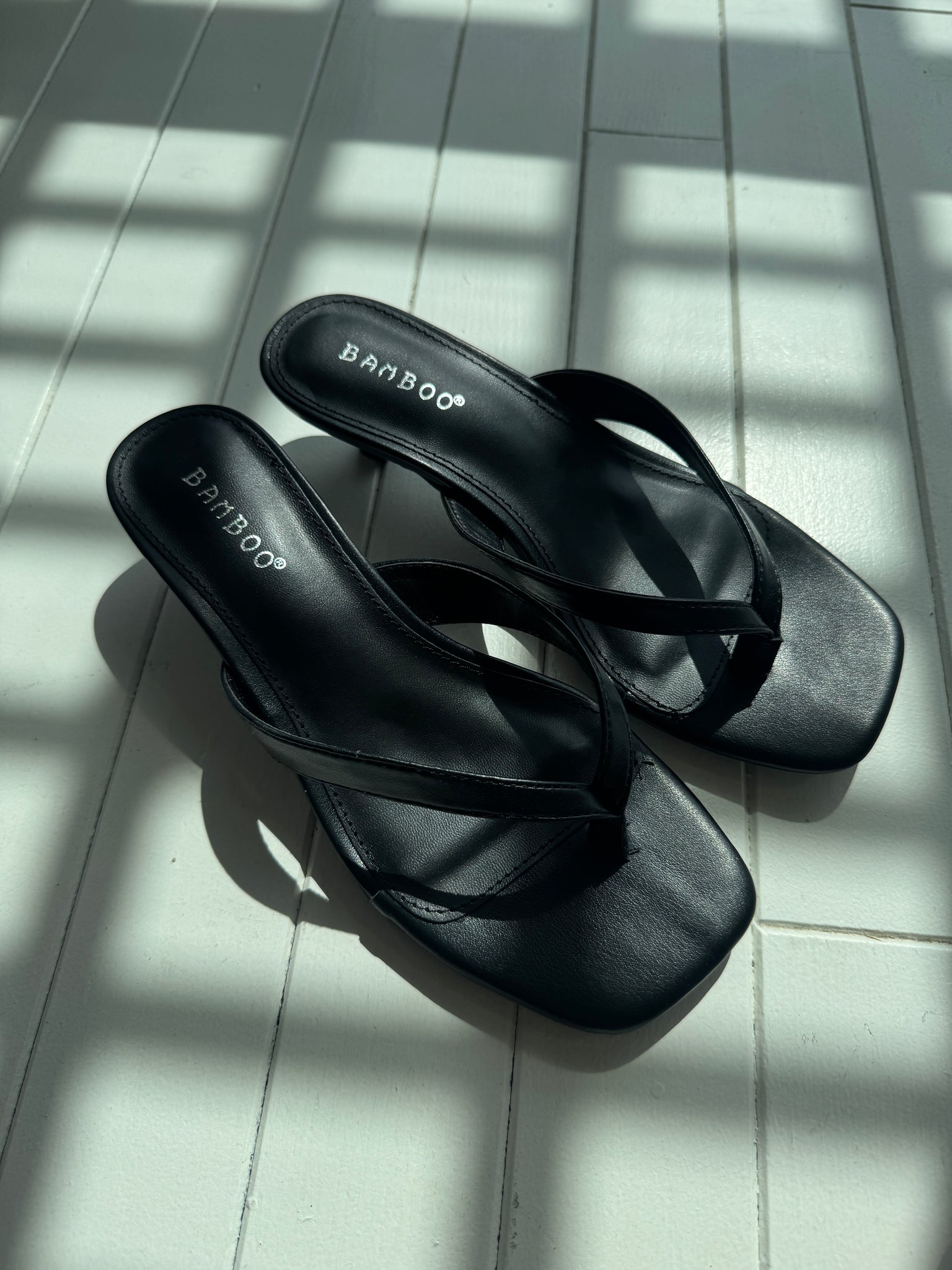 JJTL Hannah Kitten Heel Flip Flop BLK