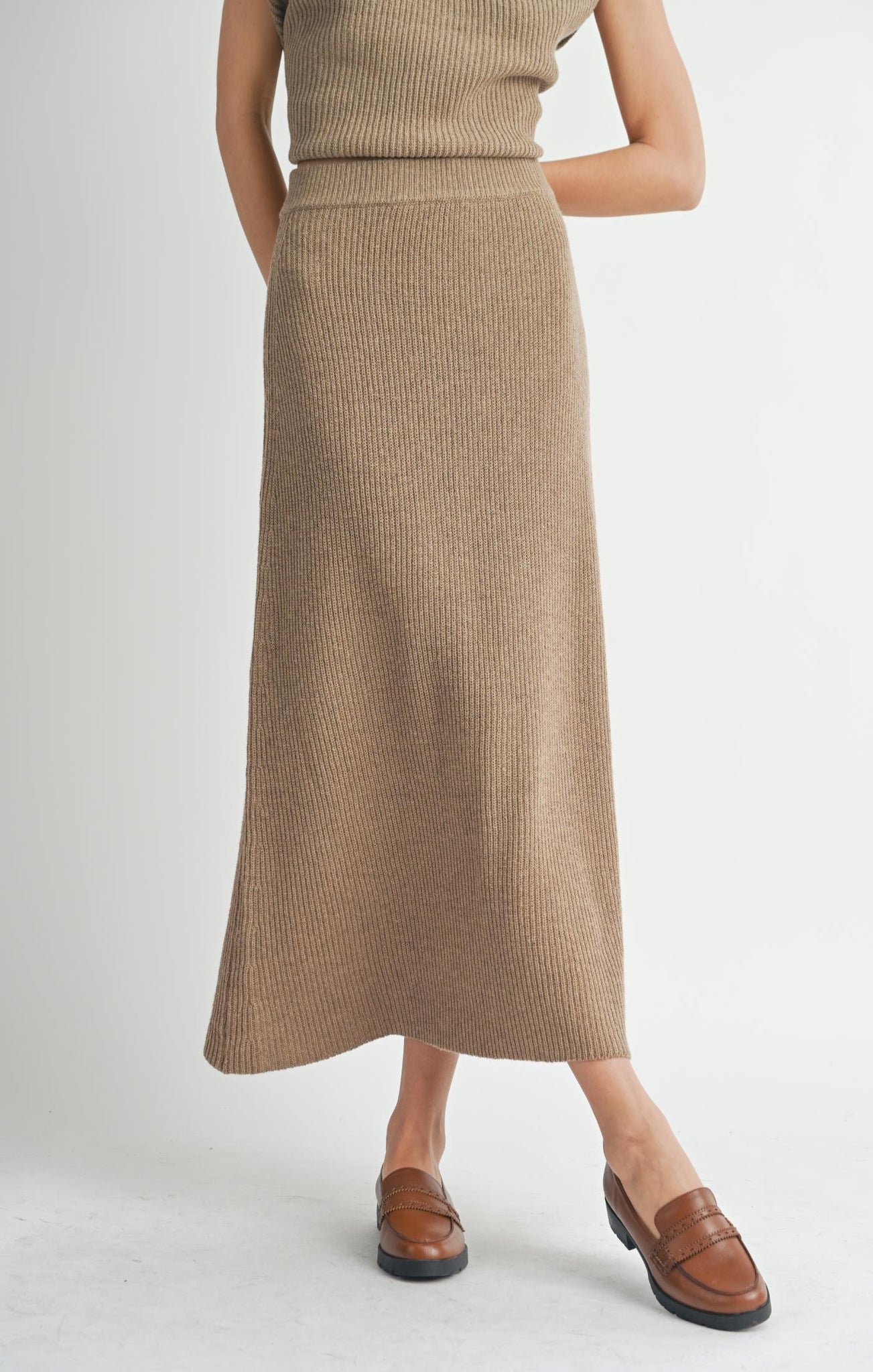 Sadie & Sage Crosby Sweater Midi Skirt TAU