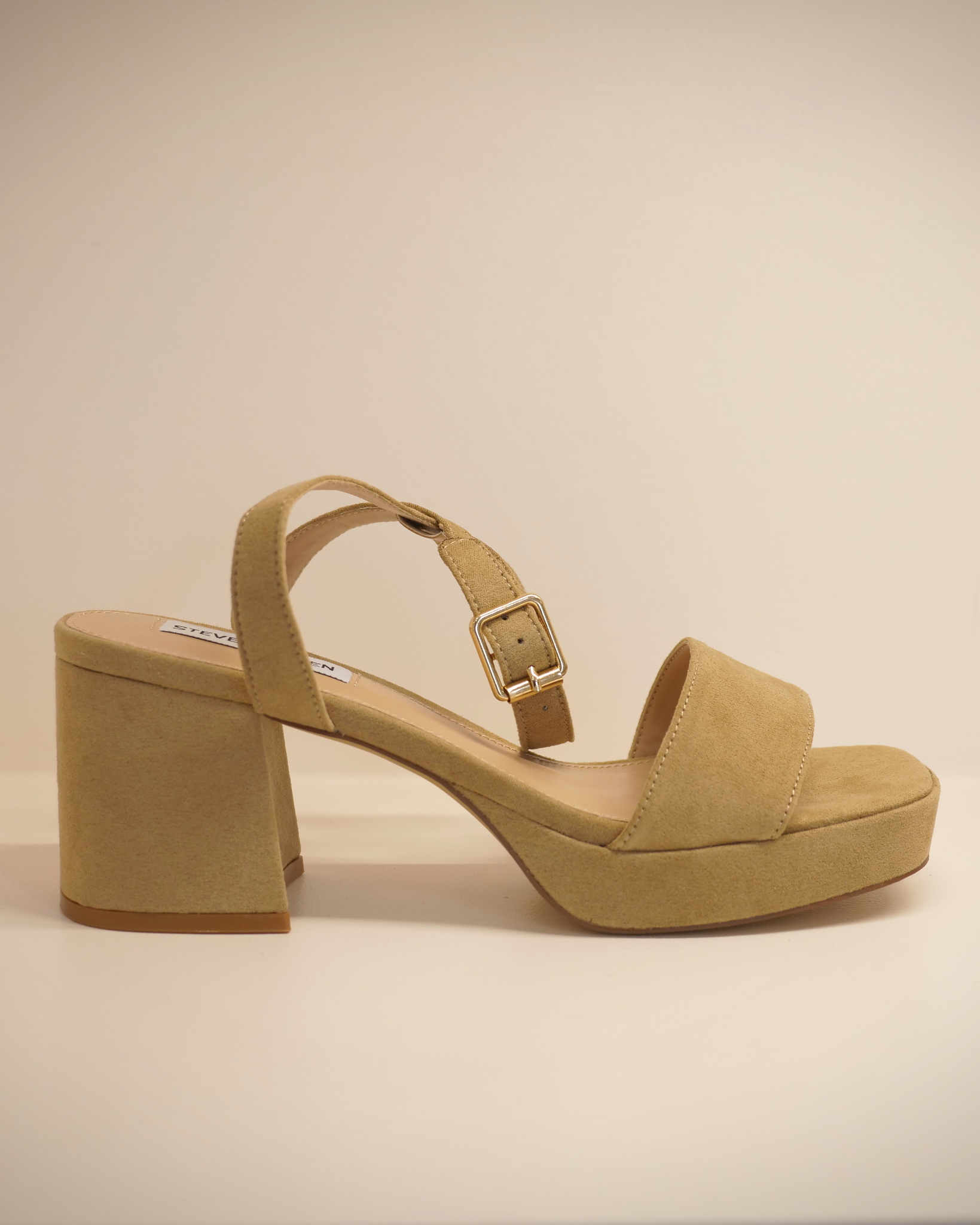 Steve Madden Genial Block Heel Sandal SAND