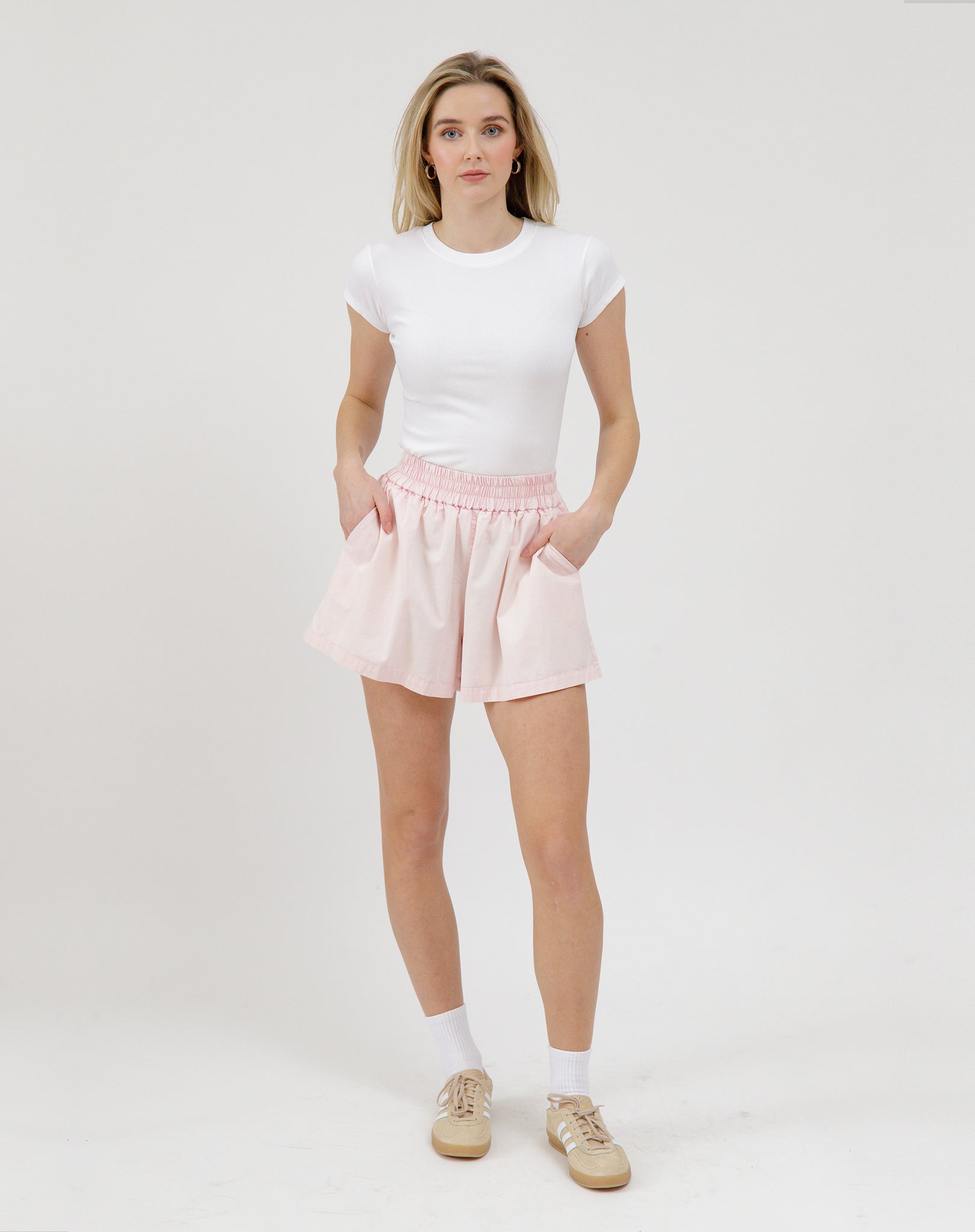 Brunette The Label Chambray Shorts PNK