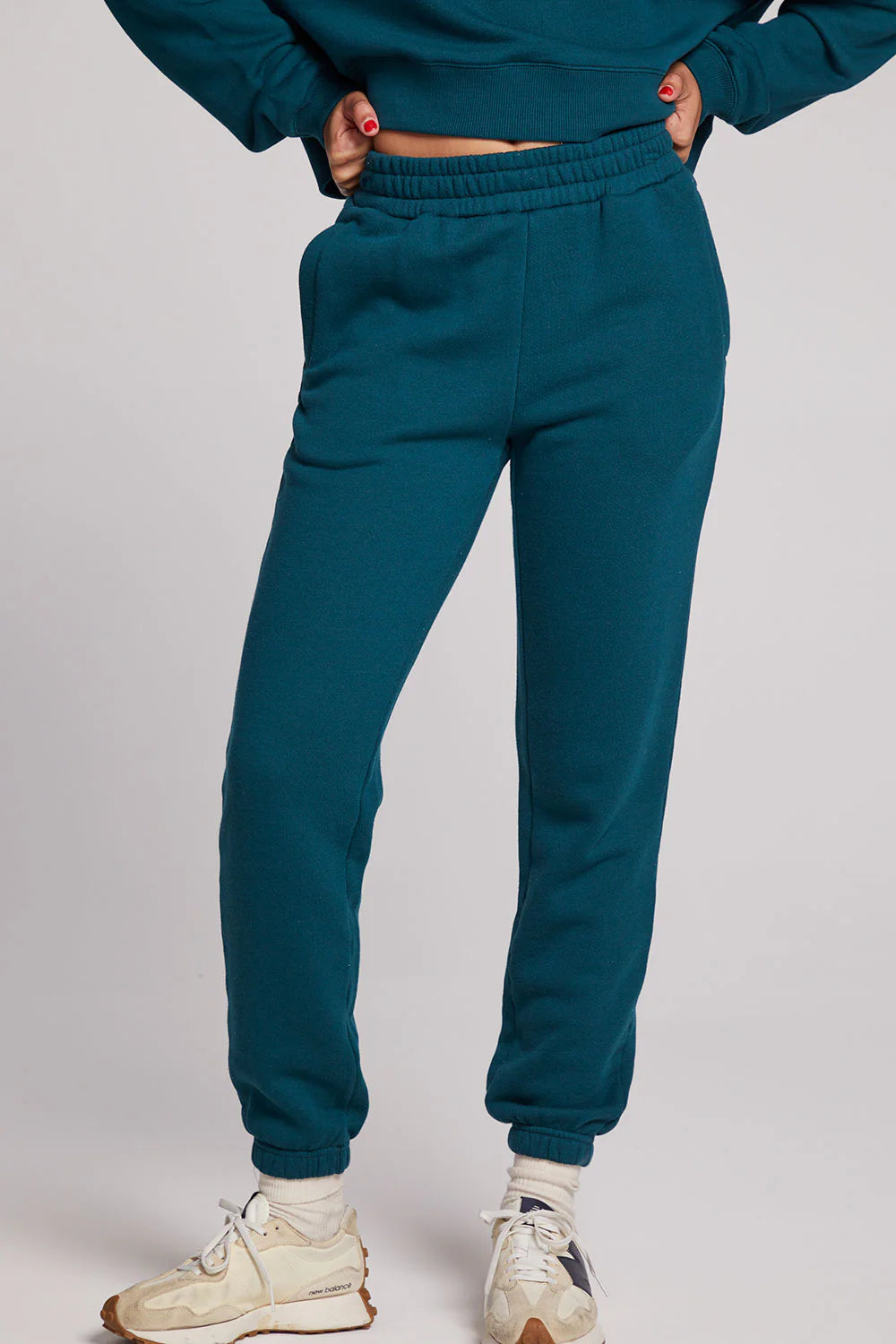 Chaser Wilshire Joggers DARK SEA