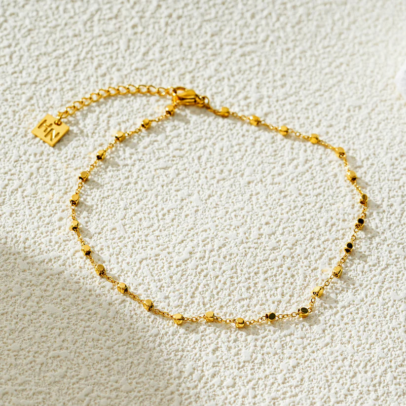 Hackney Nine Demelza Delicate Square Bead Anklet GLD