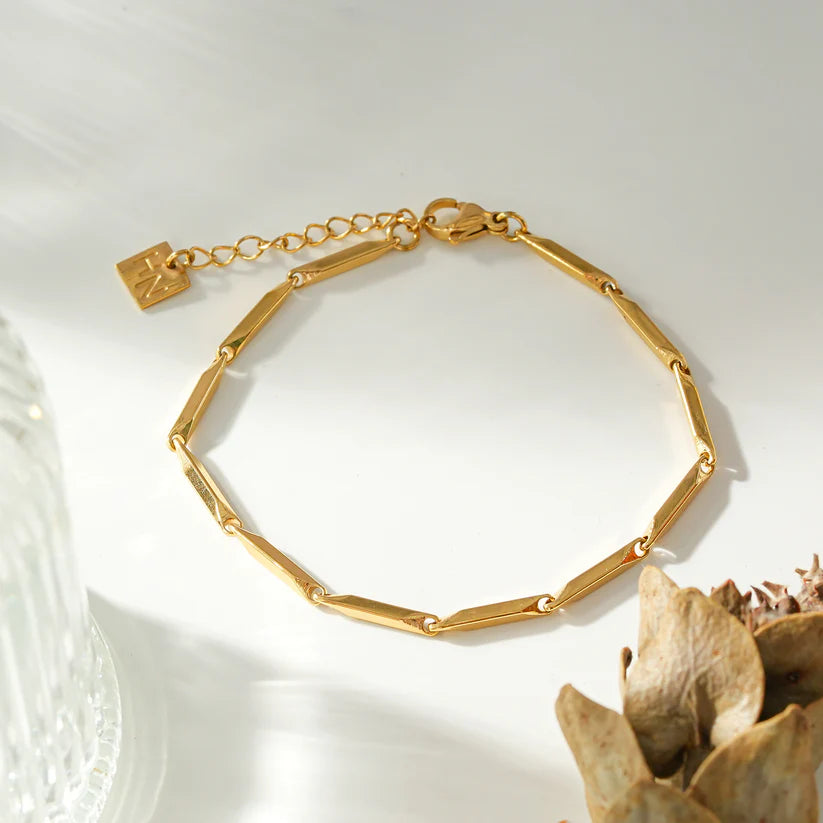 Hackney Nine Jaraon Geometric Anklet GLD