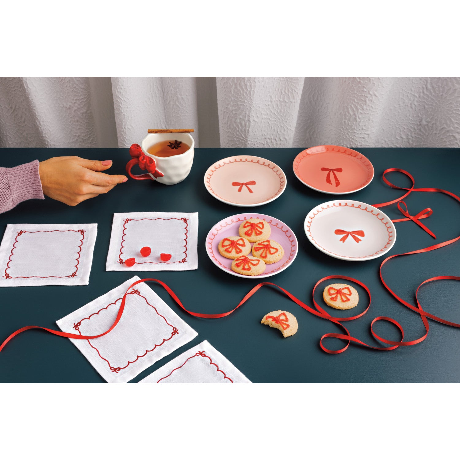 Danica Bowtique Appetizer plates