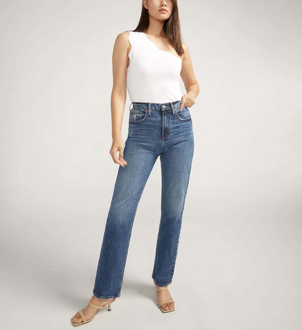 Silver Jeans Highly Desirable Straight Leg 302