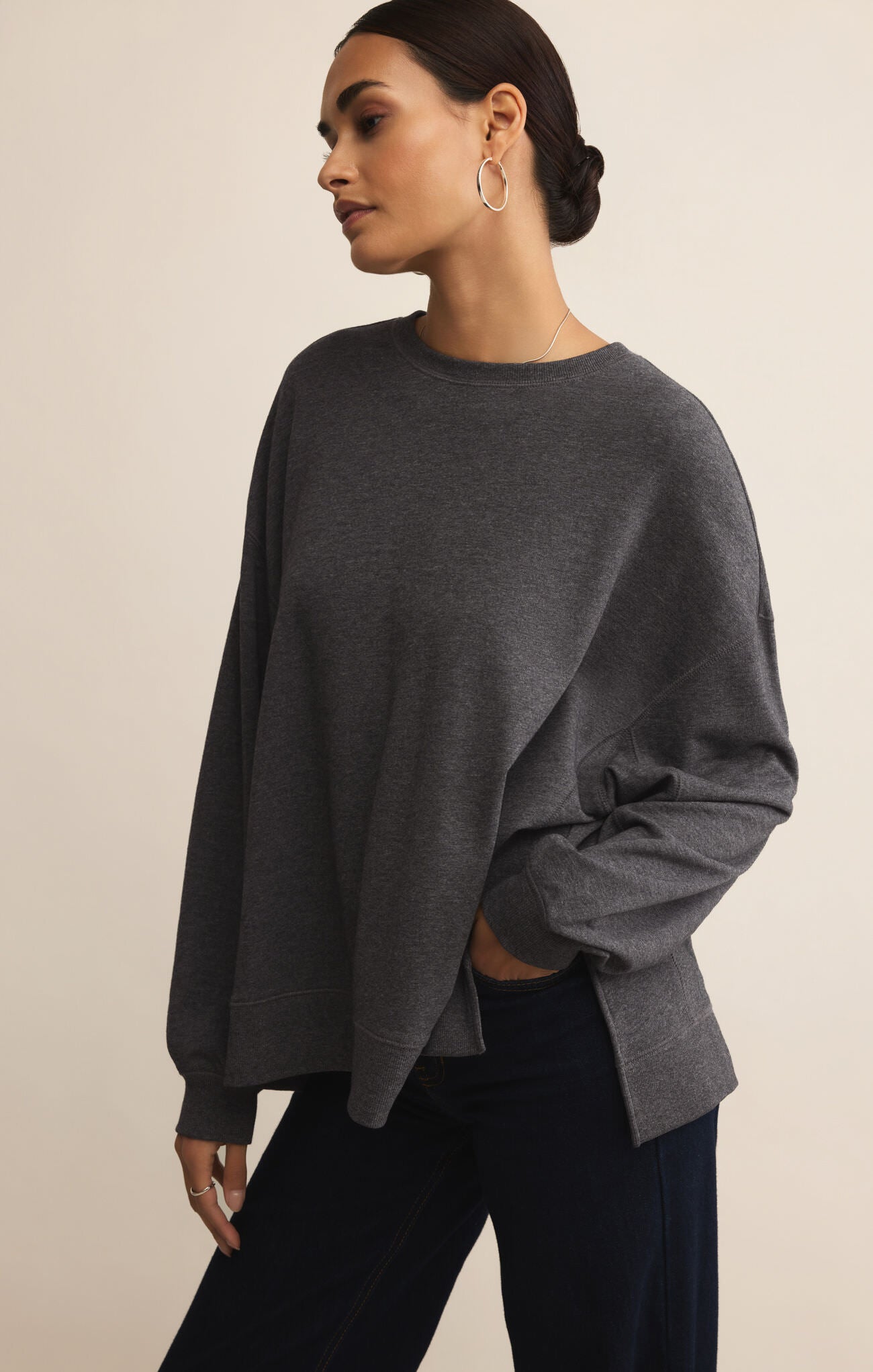 Z Supply Modern Weekender Sweatshirt CHARCOAL