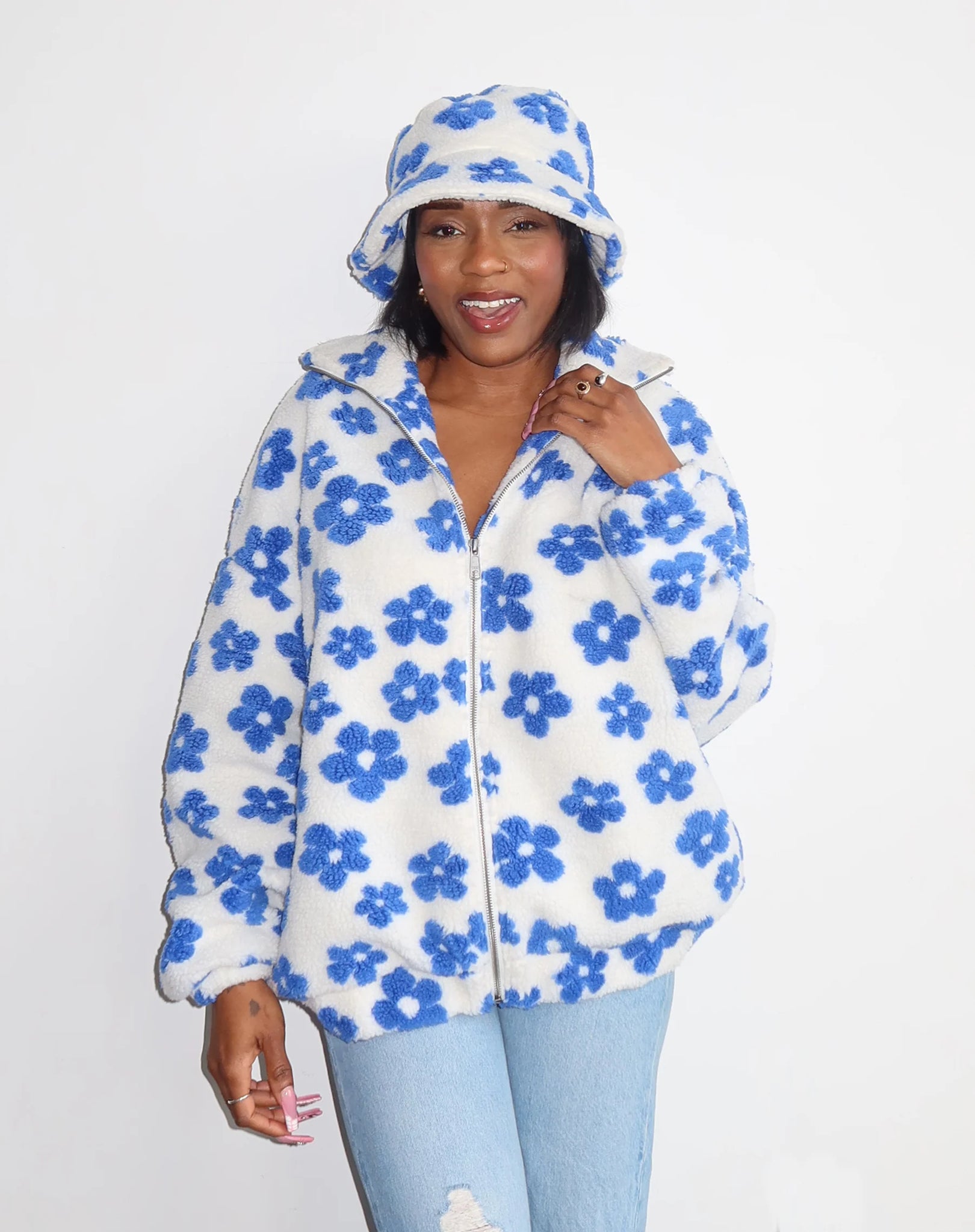 Brunette The Label All Over Daisy Sherpa BLU