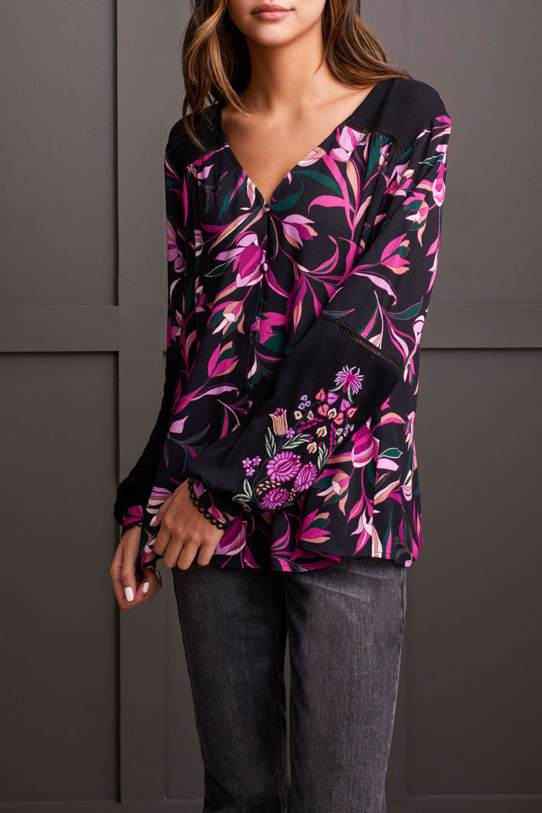 Tribal Floral Button Front Embroidered Blouse BLK