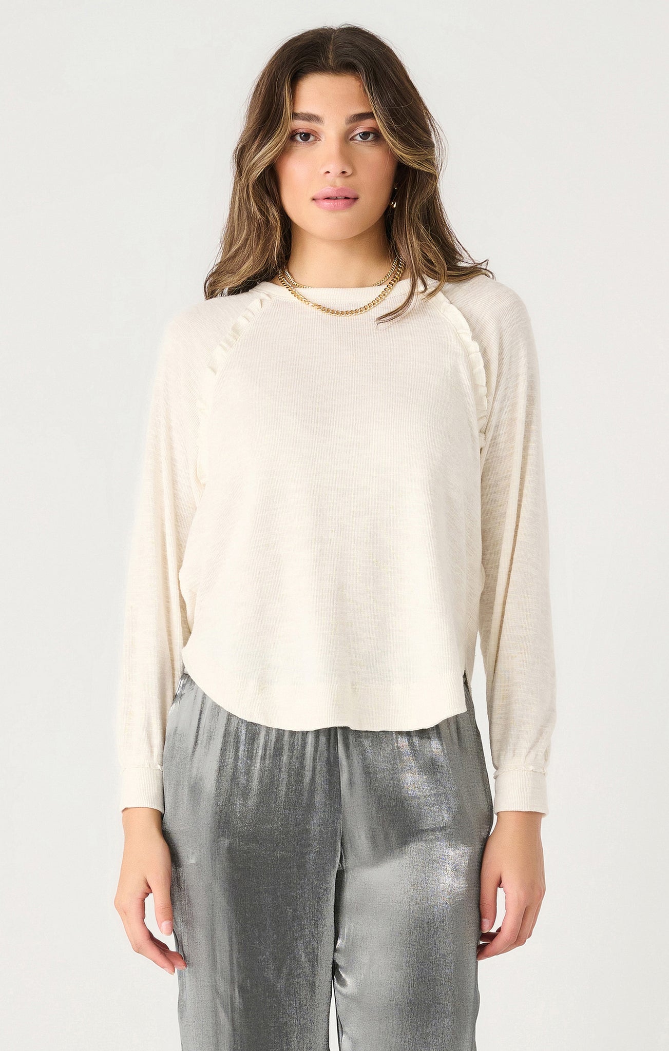 Dex Ruffle Trim Raglan Long Sleeve CRM