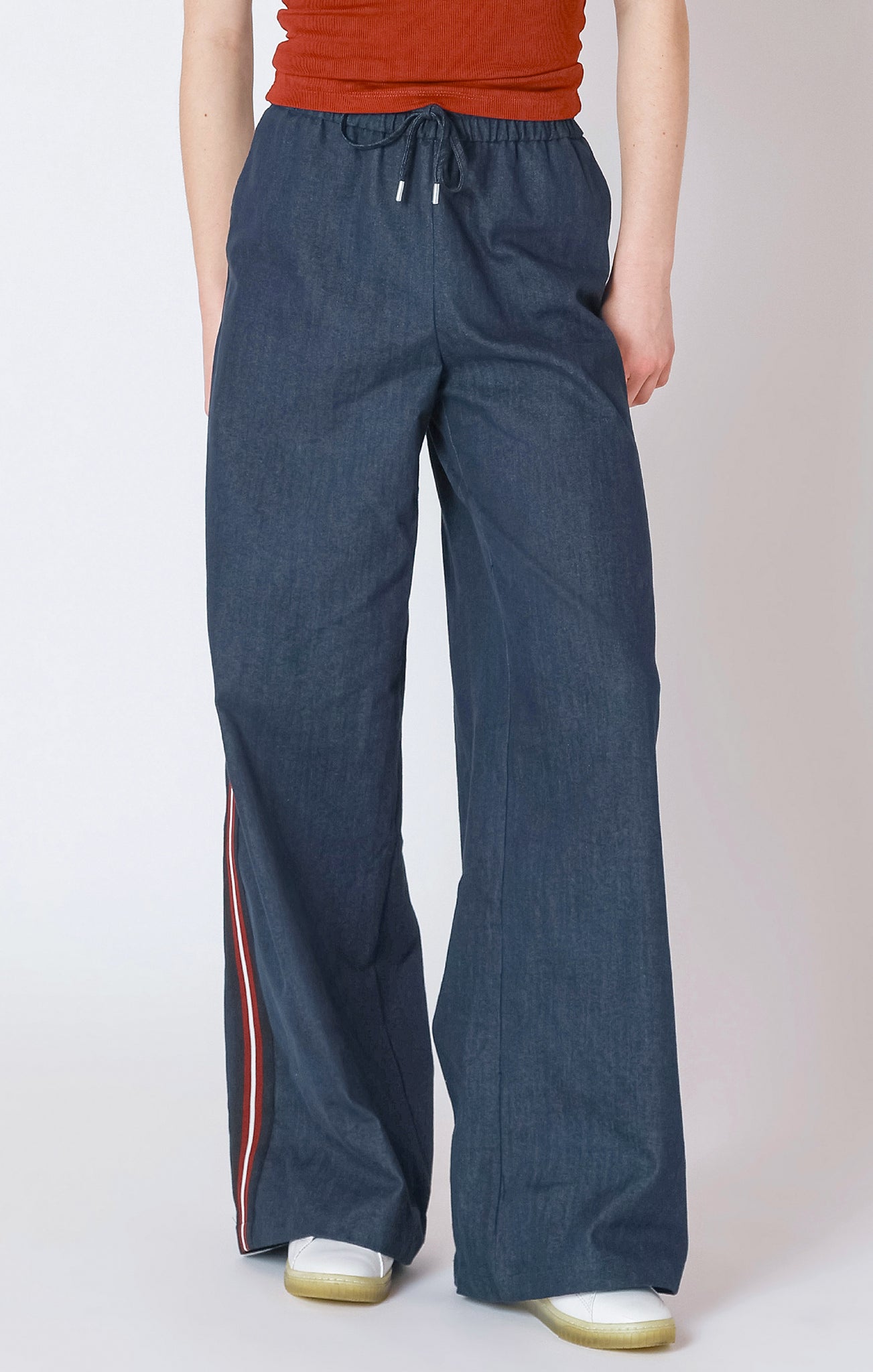 Dex Wide Leg Jean with Side Stripe DK INDI