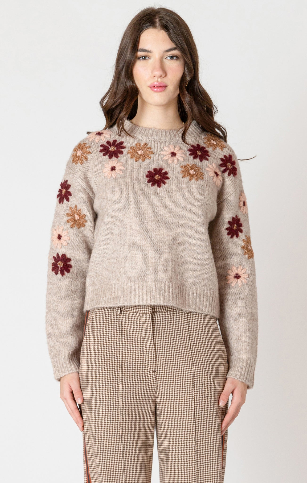 Black Tape Floral Applique Crewneck Sweater OAT