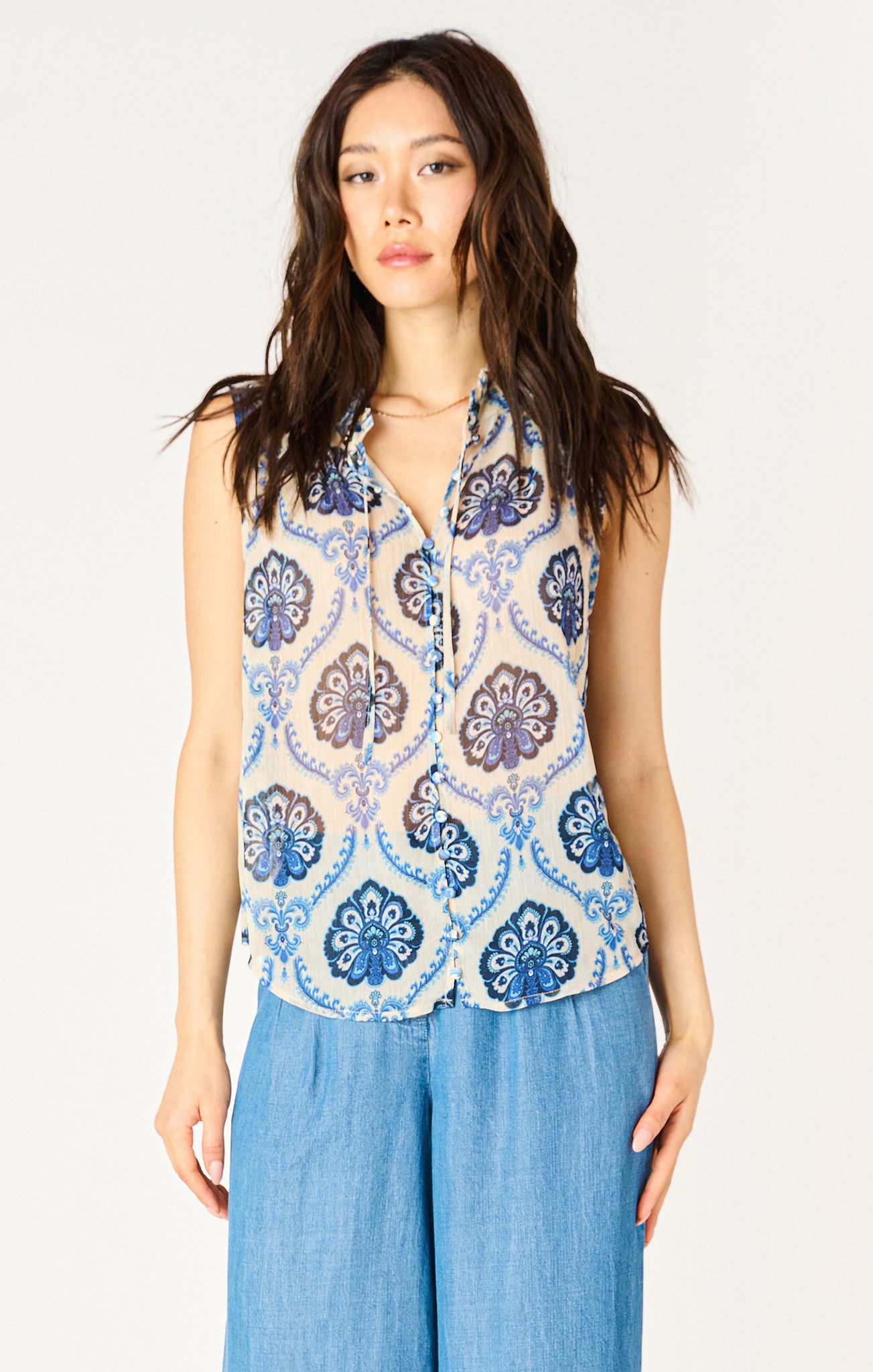 Dex Medallion Print S/L Sheer Blouse BLU